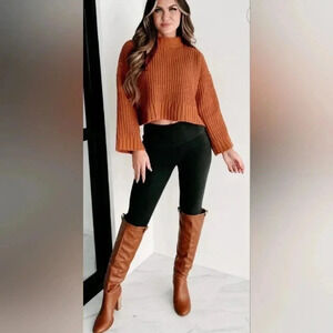 Women's Very J New In Chunky Knit Sweater, Camel Color, Size M, NWT